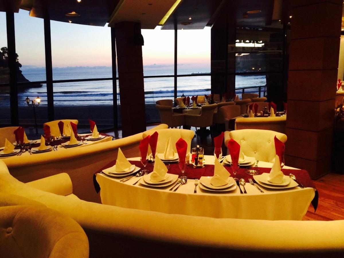 Hotel Cruiser Ulcinj Exterior photo