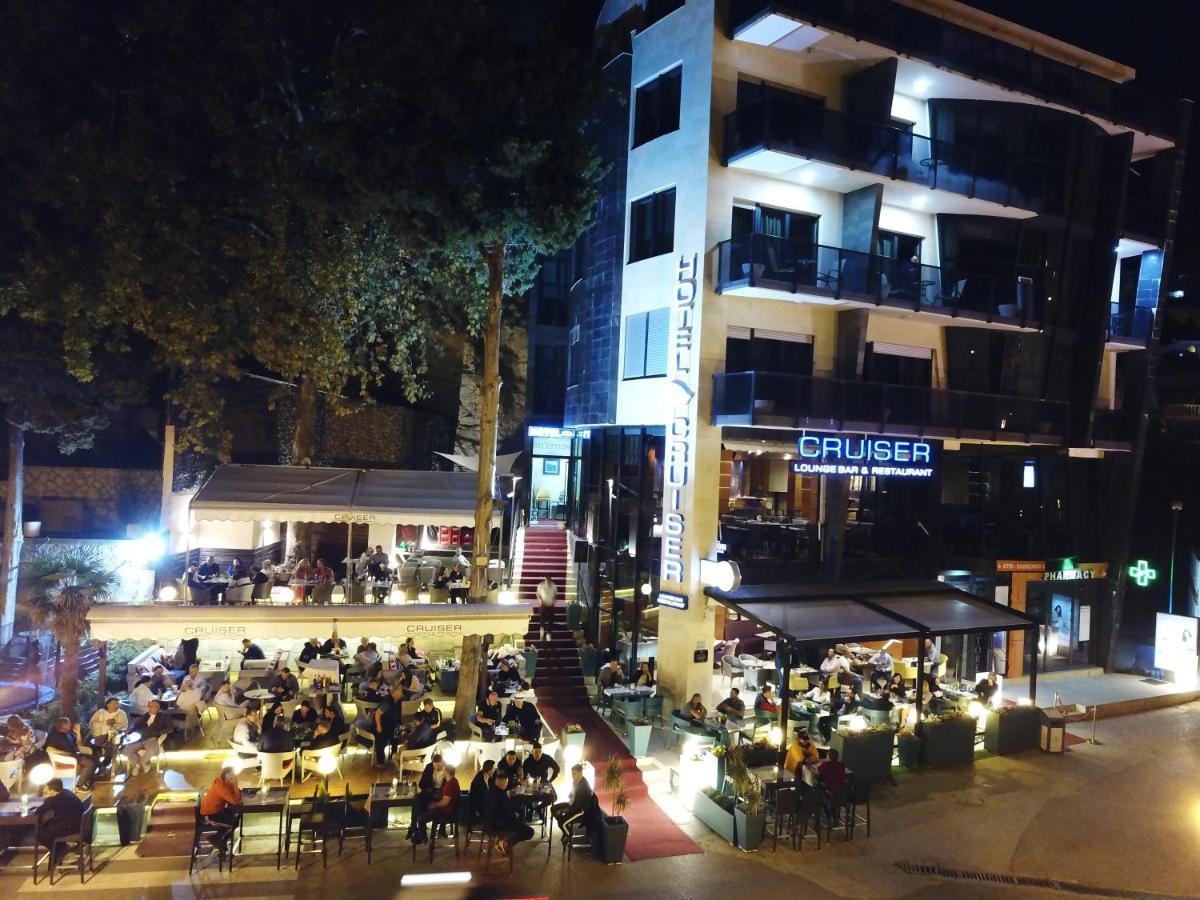 Hotel Cruiser Ulcinj Exterior photo